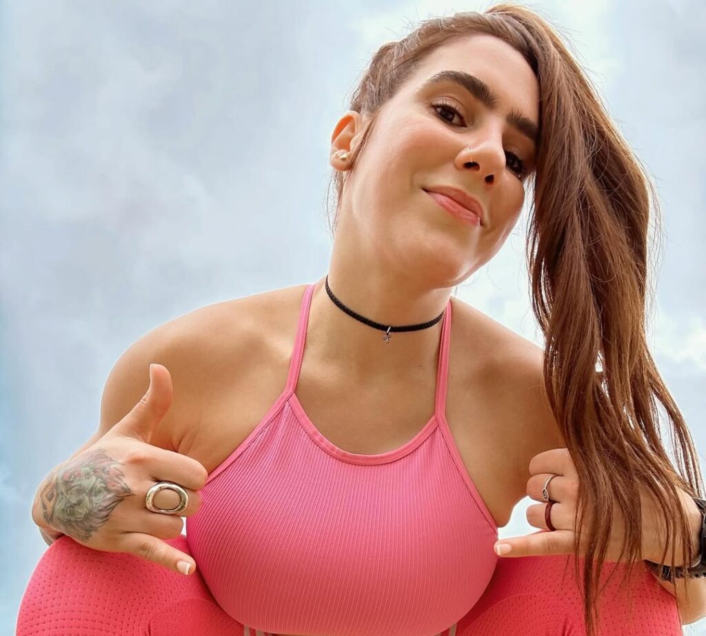 Yinileon Bio, Career, Age, Net Worth & Life Story 2025