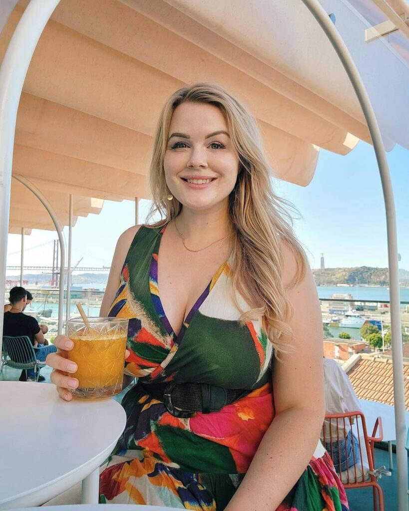 Lilli Luxe Bio, Real Name, Age, Career & Net Worth 2025-26