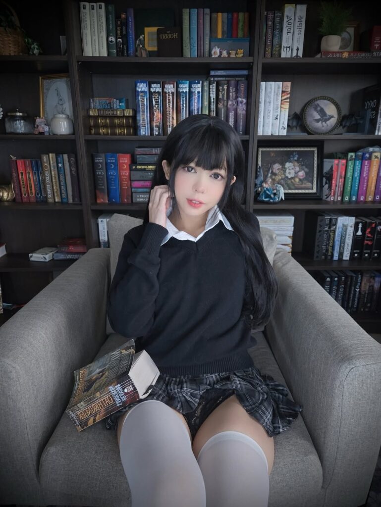 Kitty Kum Bio, Age, Life Story & Net Worth 2025