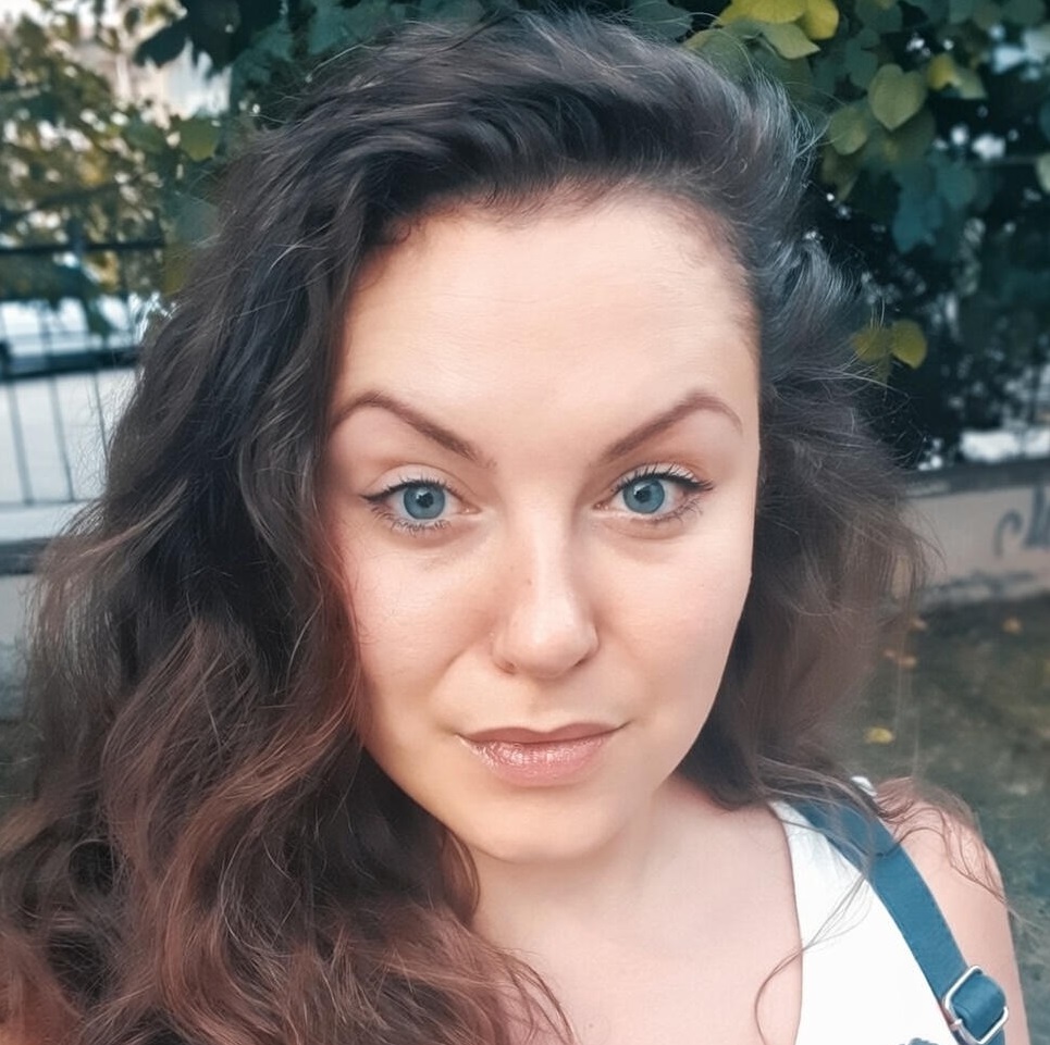 Sofia Curly Biography, Age, Net Worth & Career Guide 2025-26